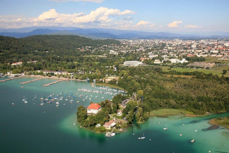 Bird's eye view, Beach, Lake view, Area and facilities