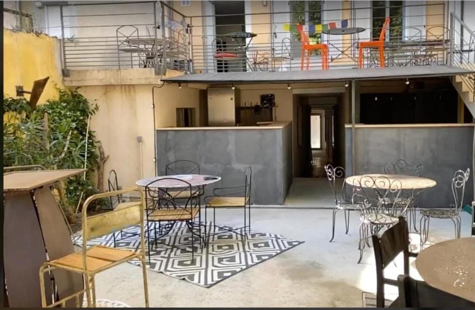 Property building, Living room