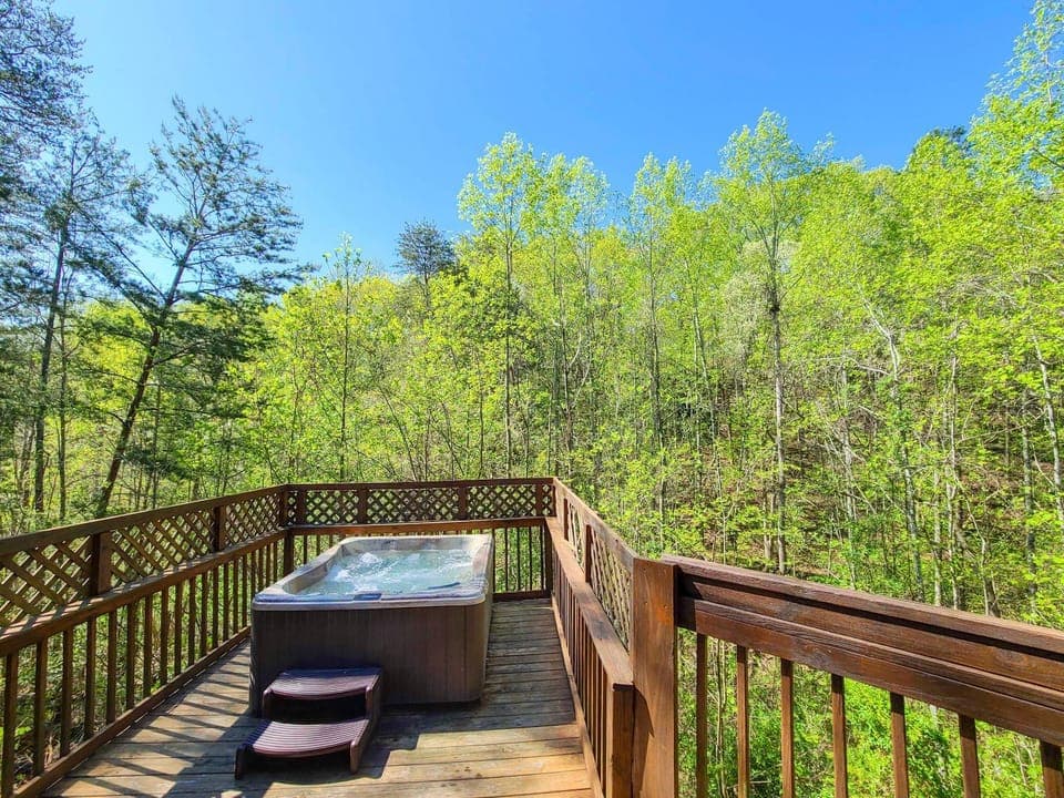 Hideaway Cabin by Venture Smoky Mountains Cabin in Pigeon Forge