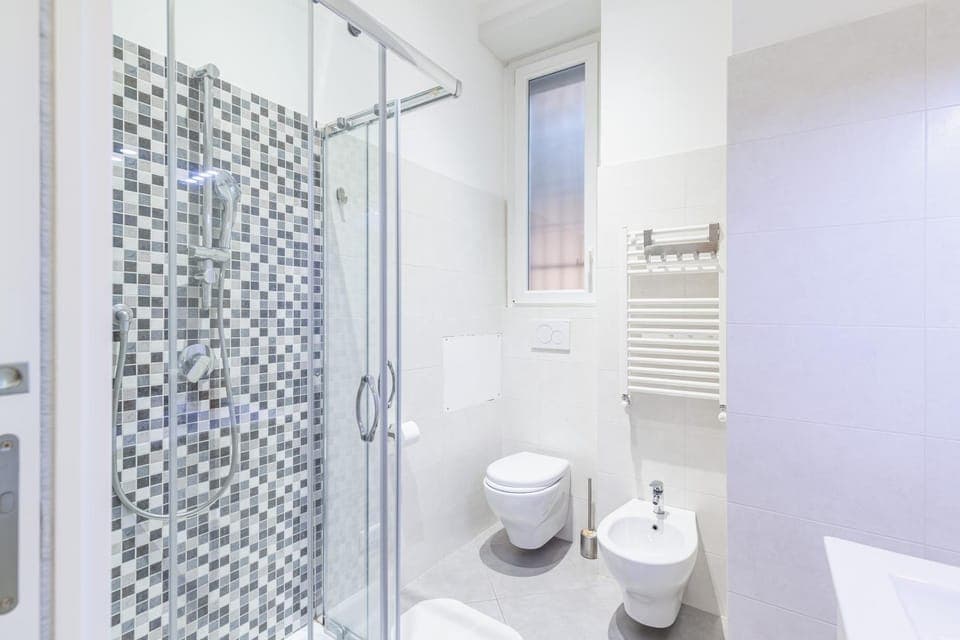 Shower, Toilet, Bathroom, bidet