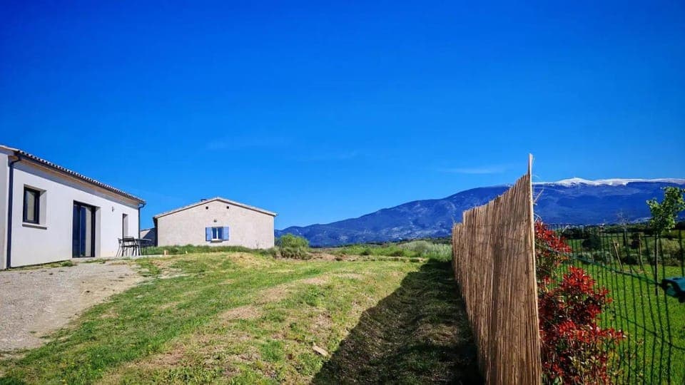 Property building, Spring, Day, Natural landscape, Mountain view