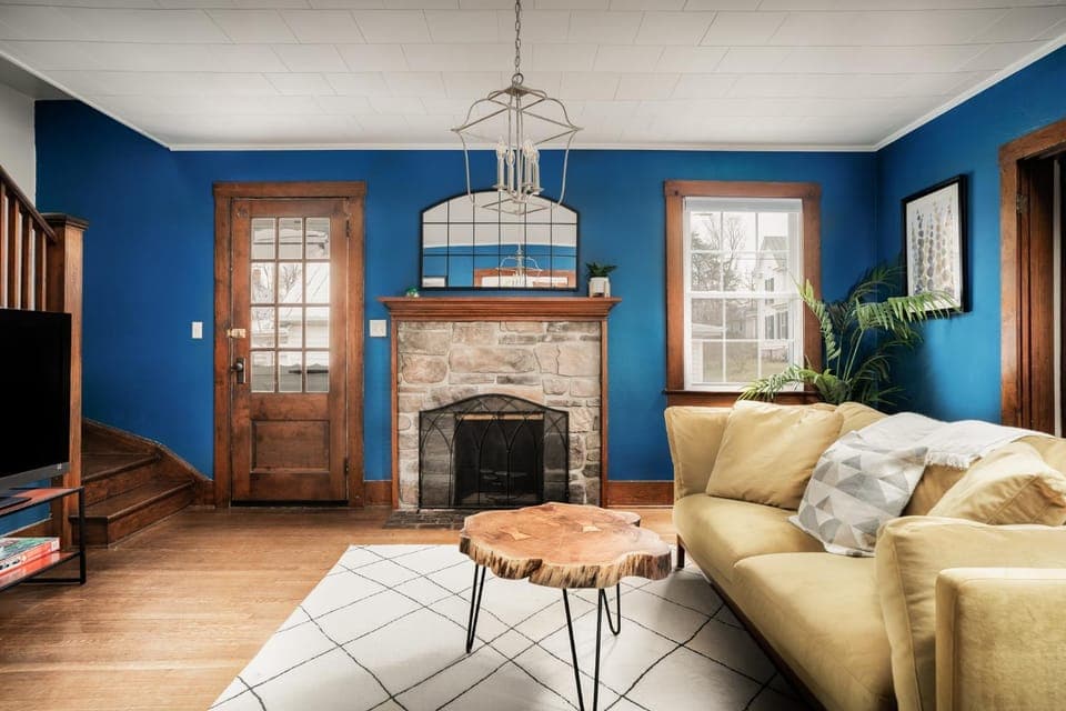 The Blue Pearl by Zen Living House in Luray