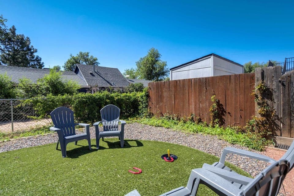 Vermijo Cottage Cozy Retreat Near OCC & Downtown Apartment in Old Colorado City