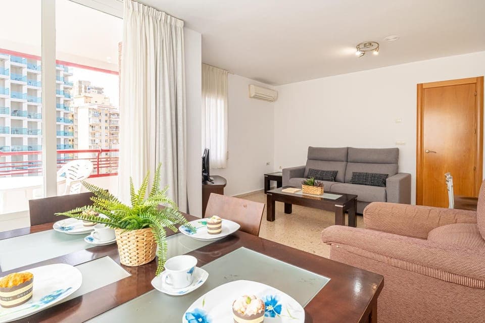 Living room, Dining area, air conditioner