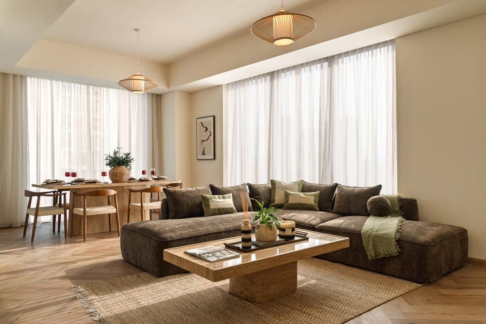 Living room, Seating area, Dining area