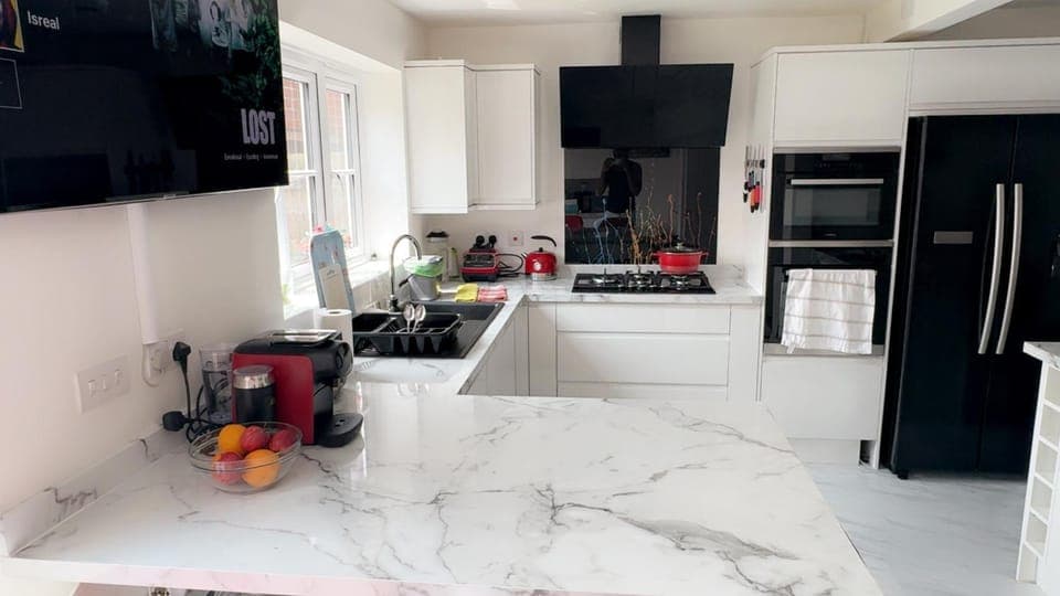 Toilet, Kitchen or kitchenette