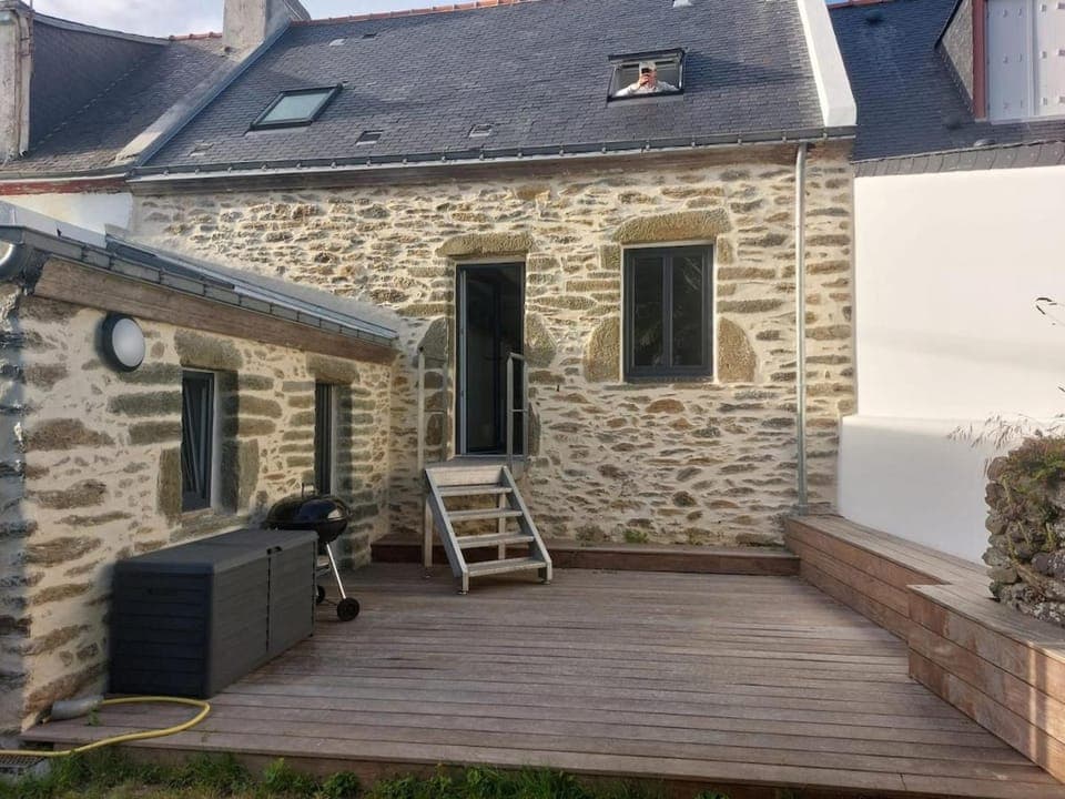 Property building, Balcony/Terrace