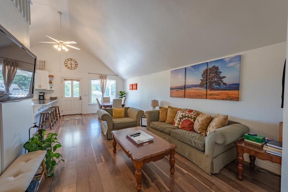 Photo of the whole room