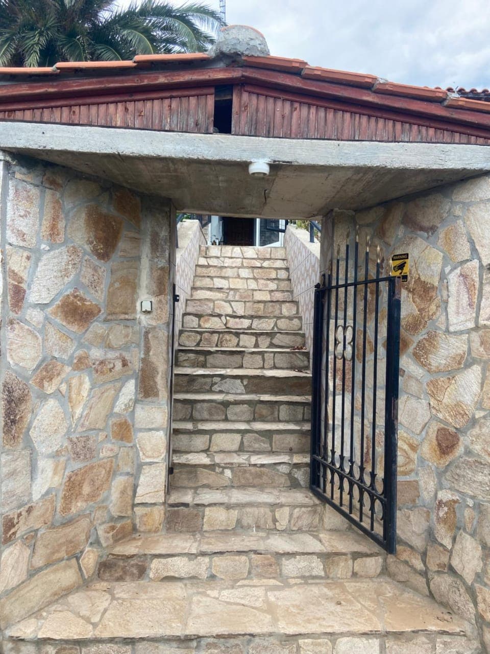 Property building, Day