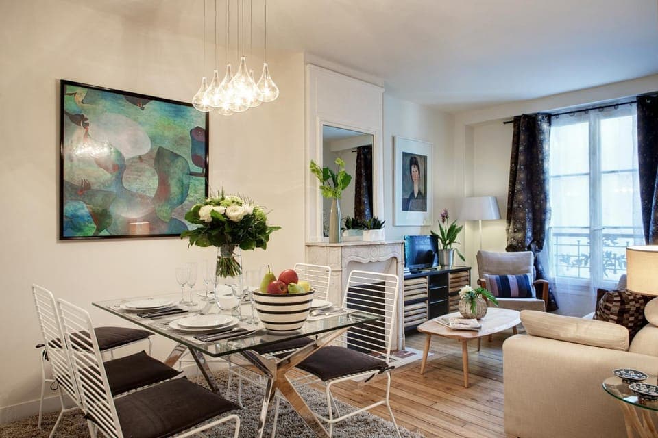 Living room, Dining area