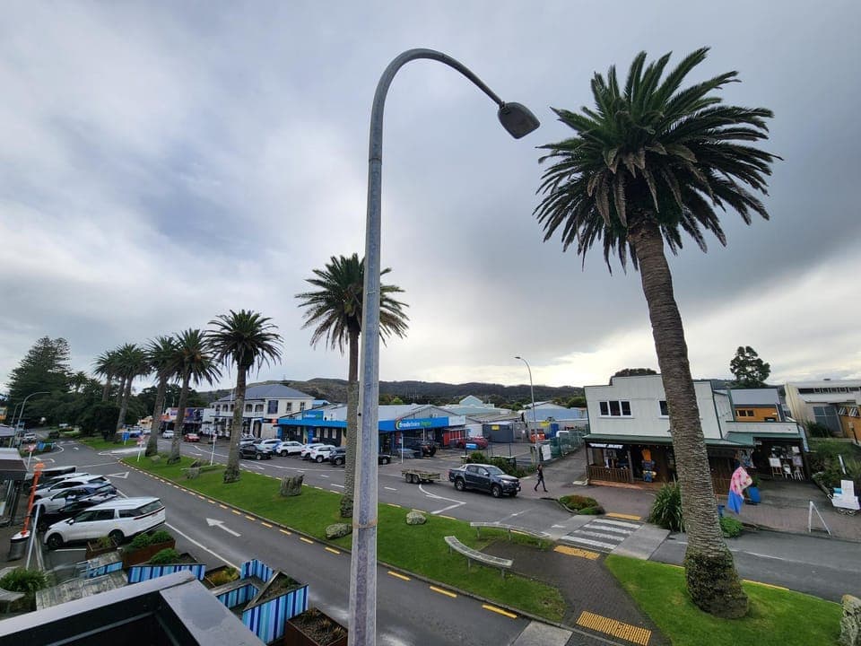 City view, Street view