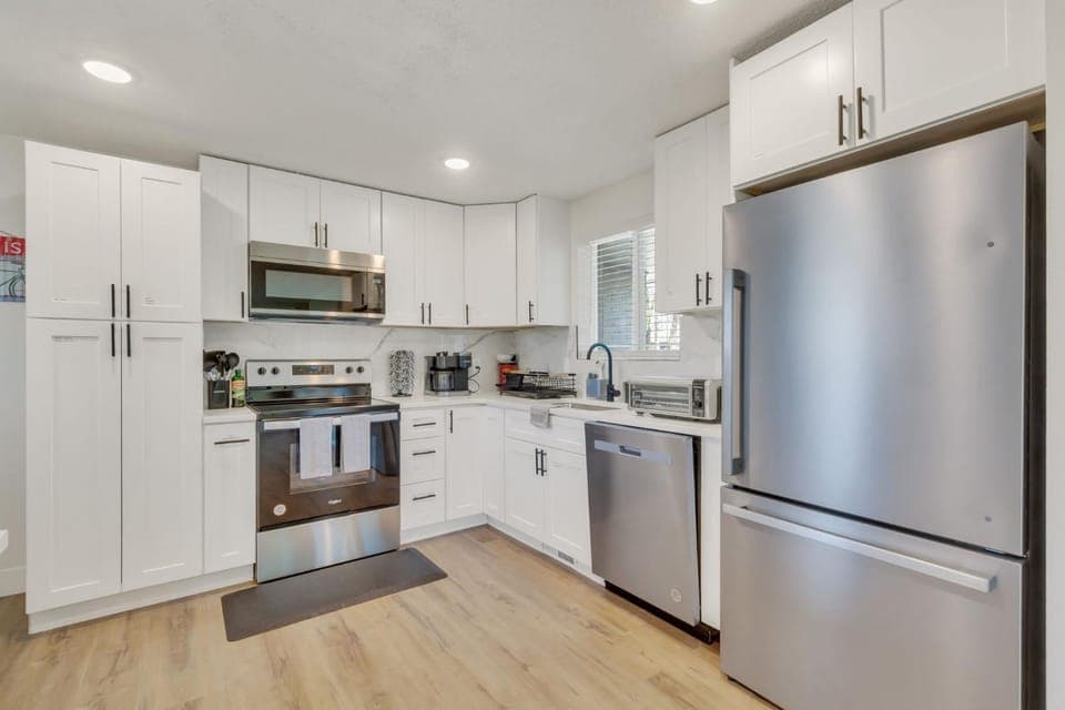 Vacation Launch Pad - Great for Groups House in Arvada