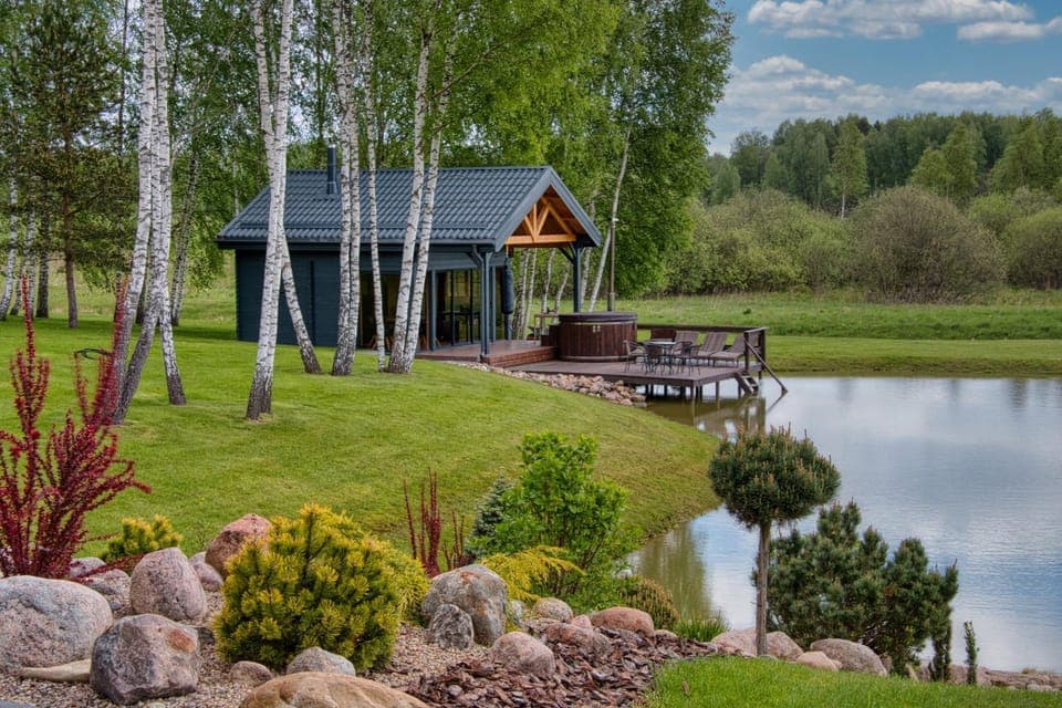 Property building, Natural landscape, Garden, Lake view