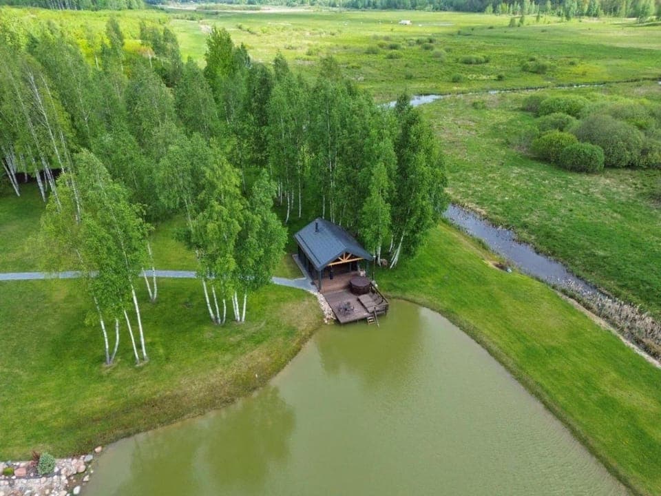 Property building, Bird's eye view