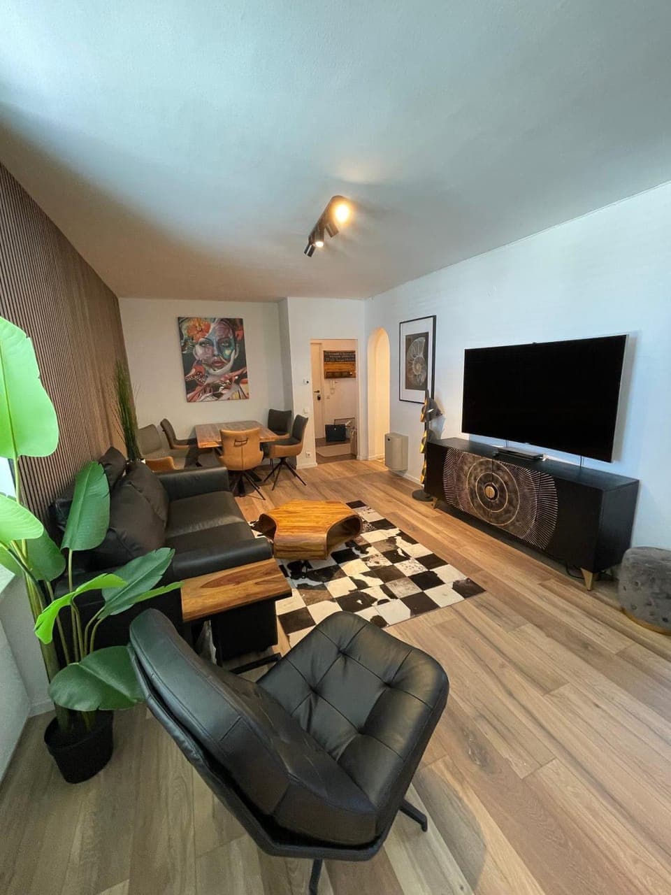 TV and multimedia, Living room, Seating area