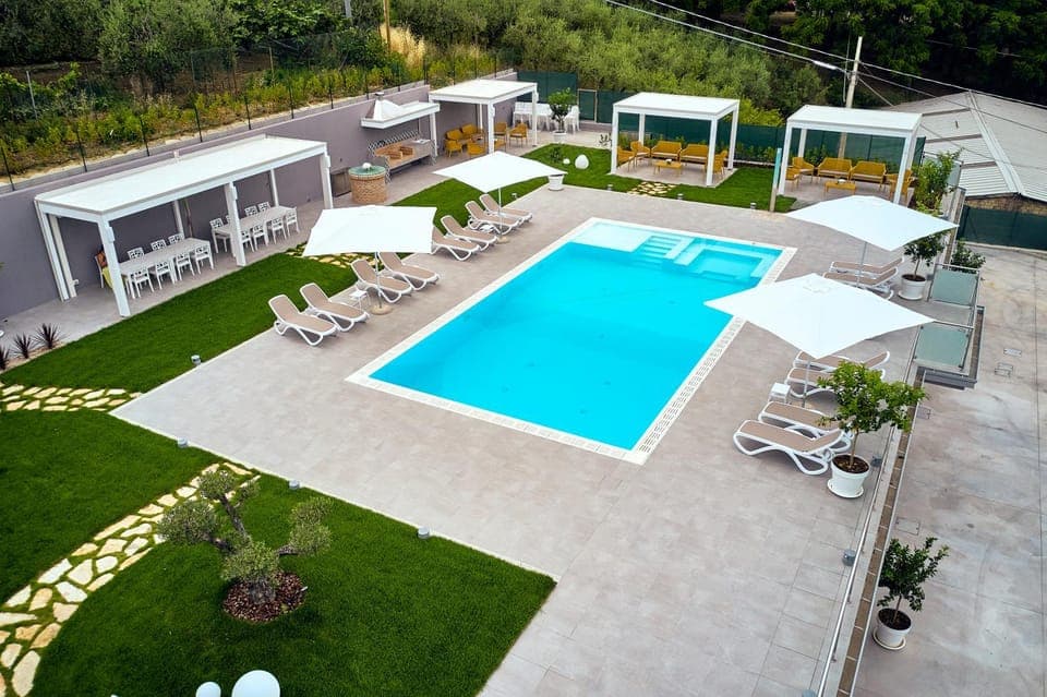 Day, Garden, Pool view, Swimming pool, sunbed