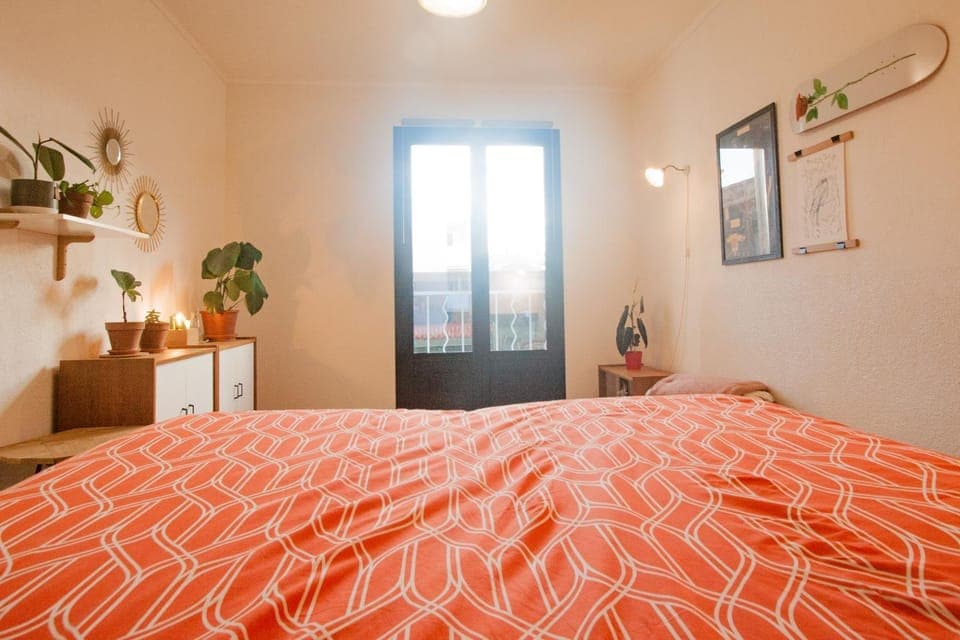 Communal lounge/ TV room, Bed