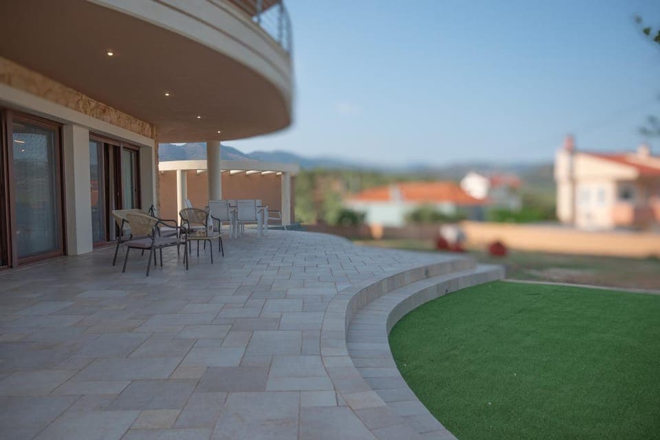 Patio, Natural landscape