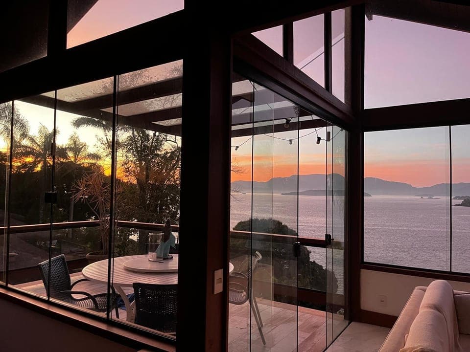 Balcony/Terrace, Living room