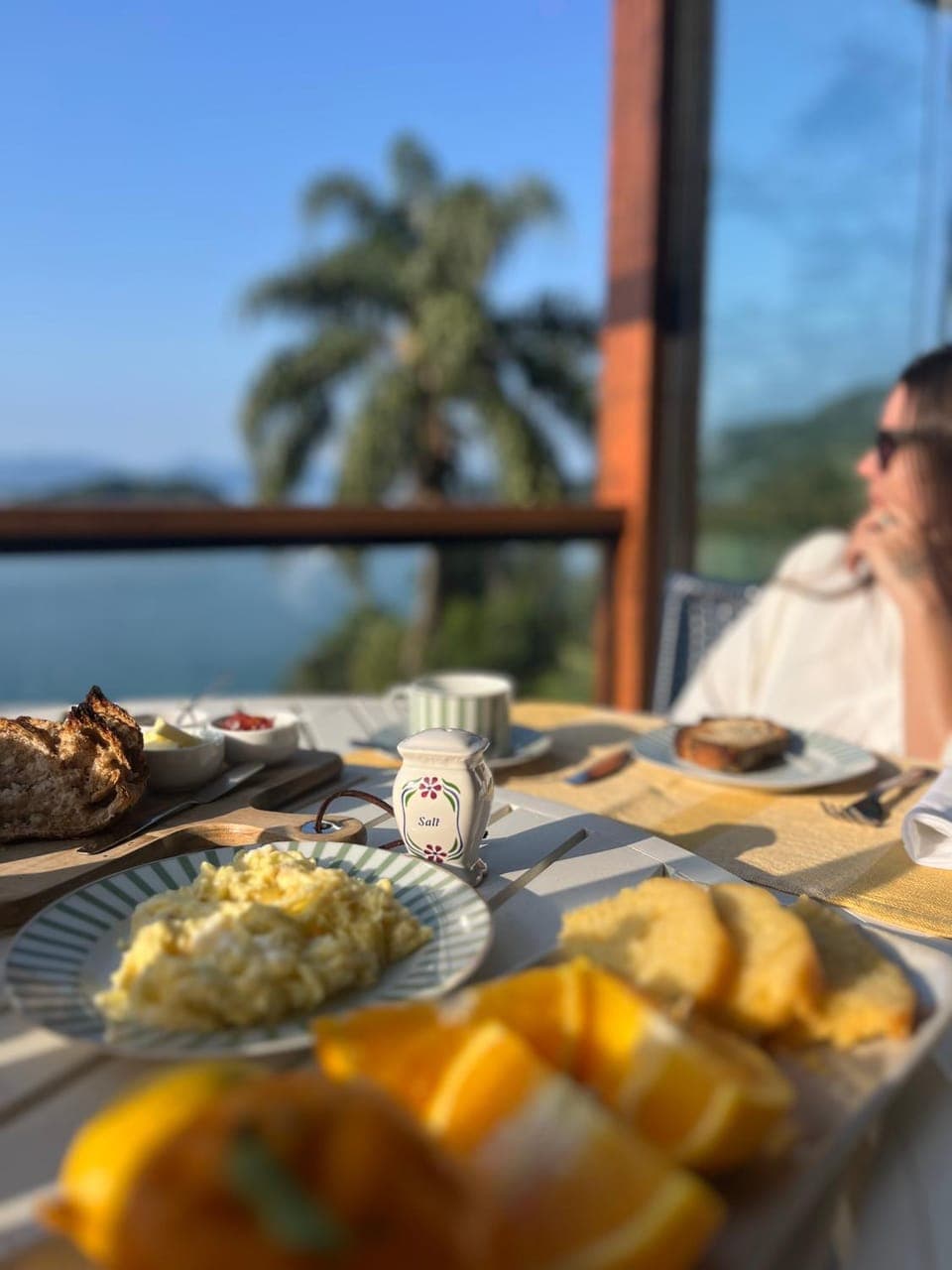 Day, People, Natural landscape, Breakfast, group of guests