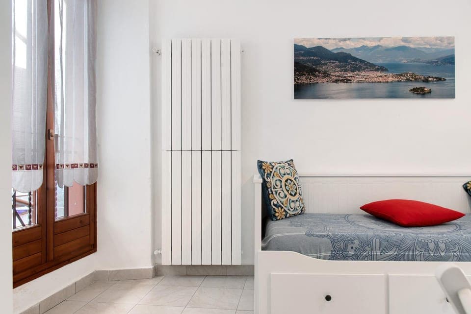 Property building, Living room, Bedroom