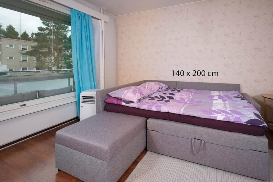 Bed, Living room, furniture