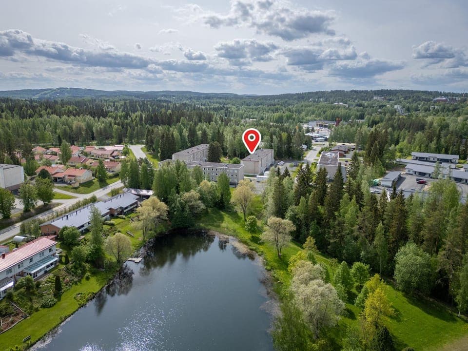 Property building, Day, Neighbourhood, Natural landscape, Bird's eye view, Summer