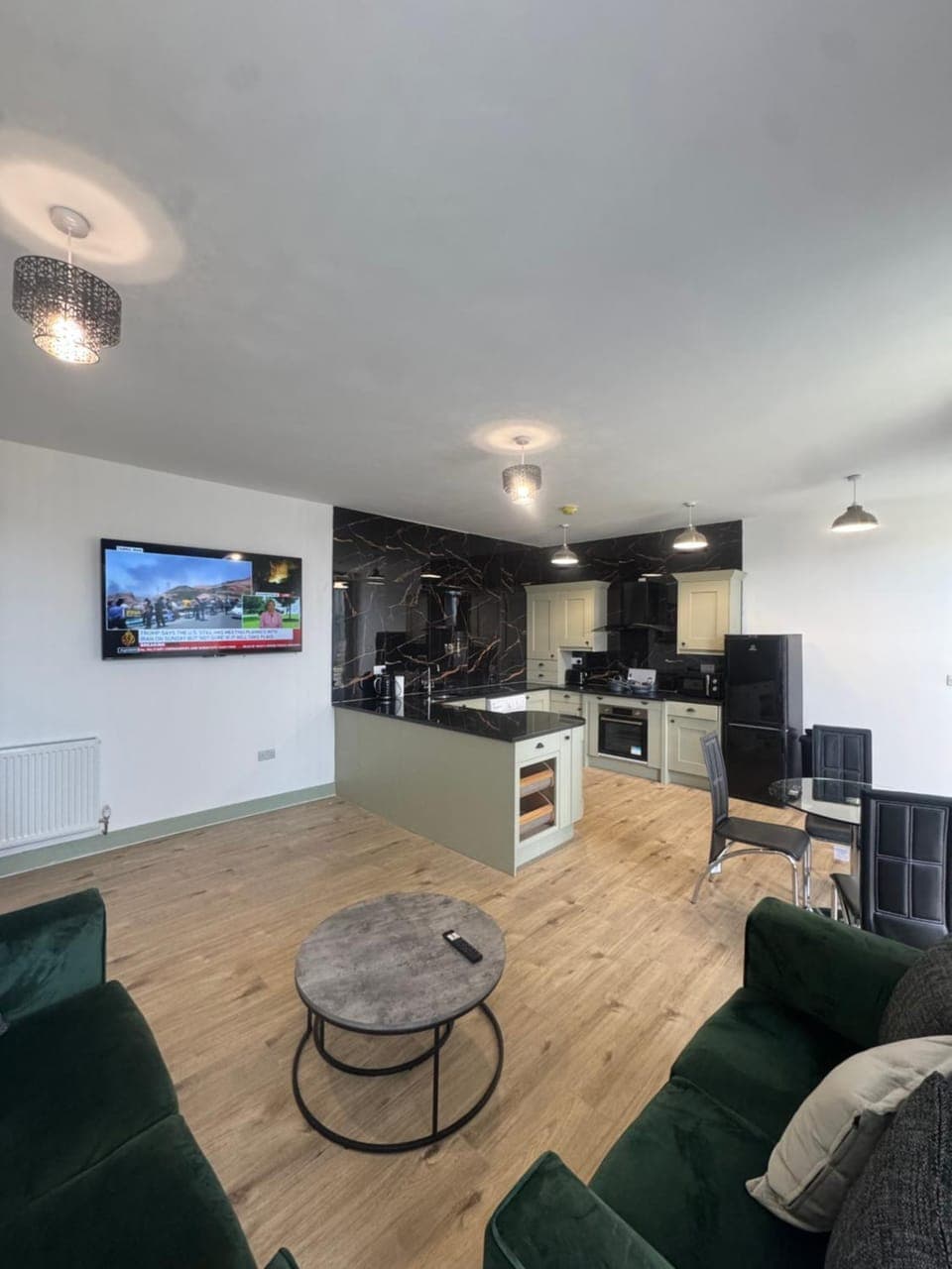 Communal lounge/ TV room