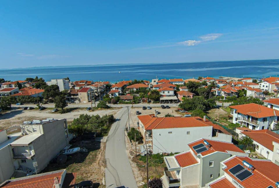 Neighbourhood, Bird's eye view, Street view