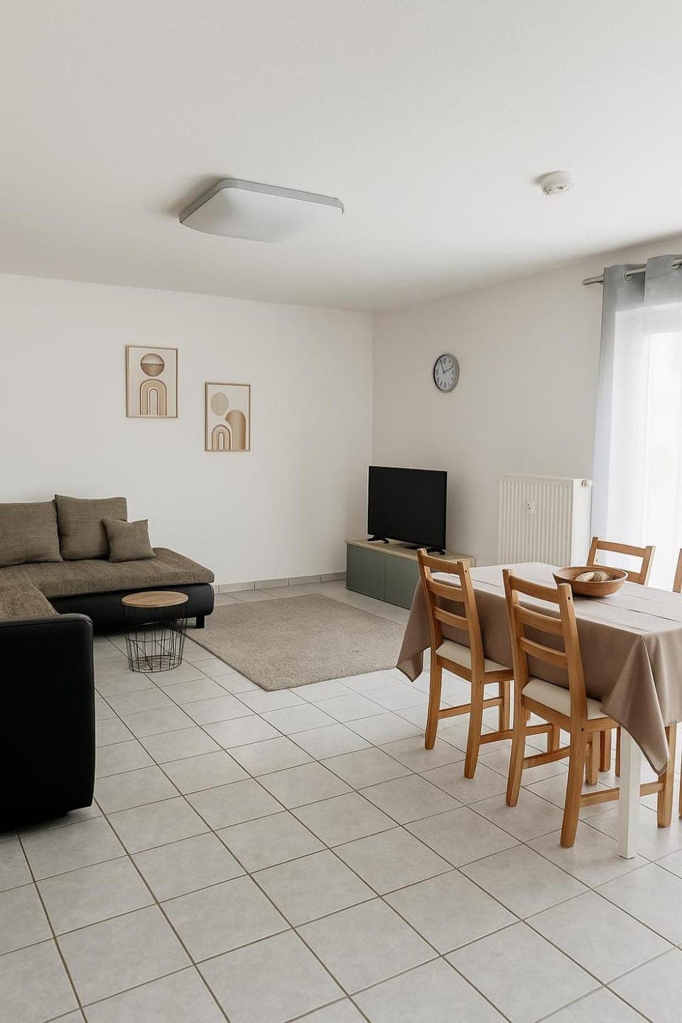 Living room, Dining area