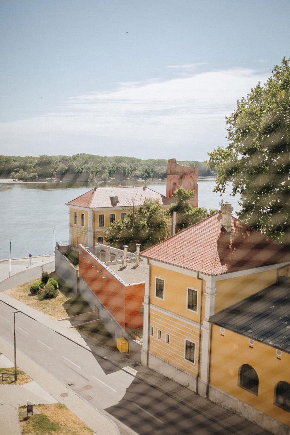 Landmark view, River view