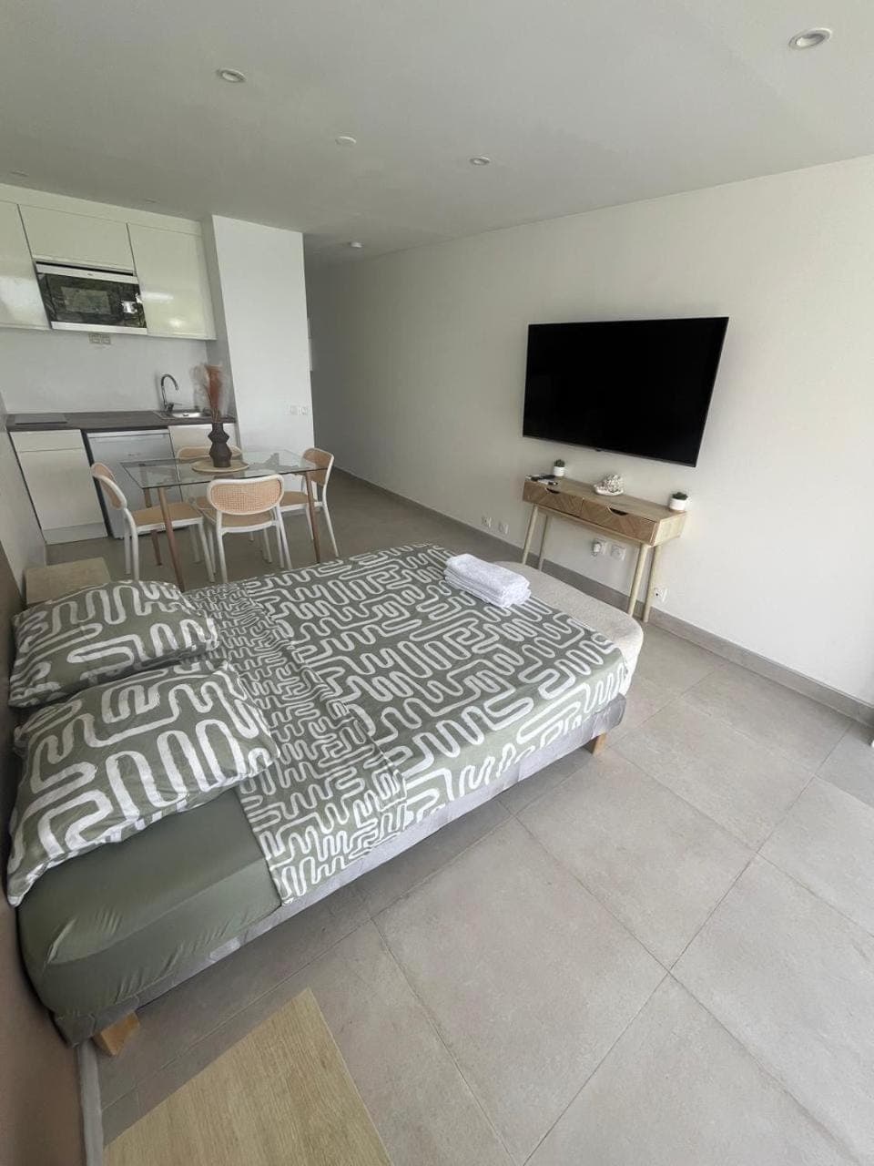 Les studio Ciels et Terre Apartment in Le Gosier