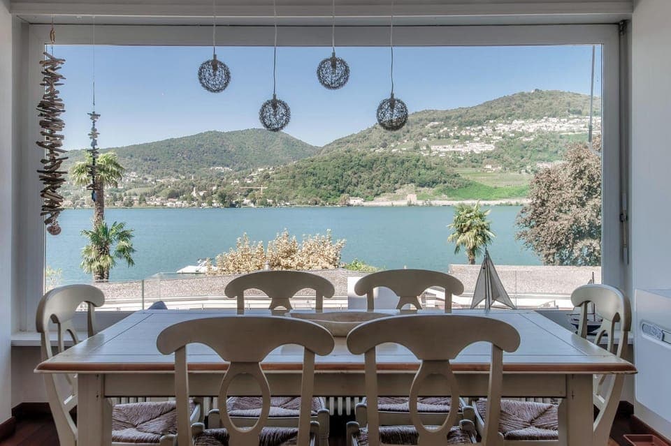 Balcony/Terrace, Lake view