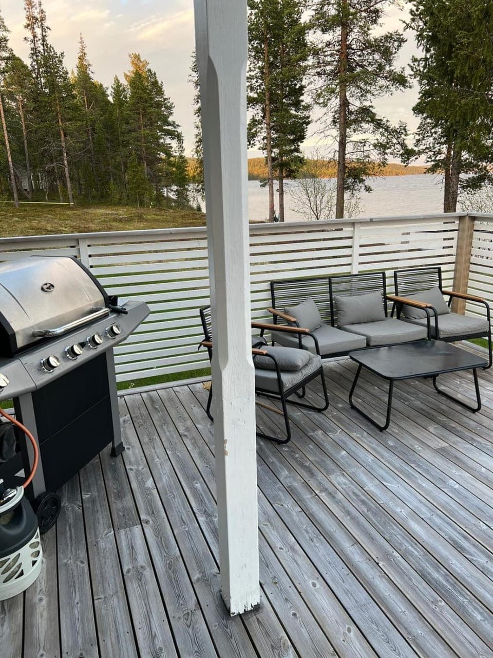 Year-round accommodation by the torneriver House in Norrbotten County, Sweden