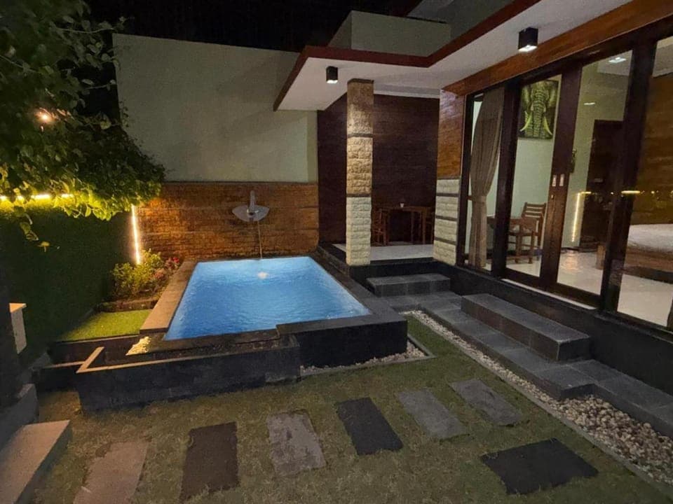 Night, Pool view, Swimming pool