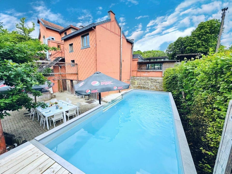 Property building, Summer