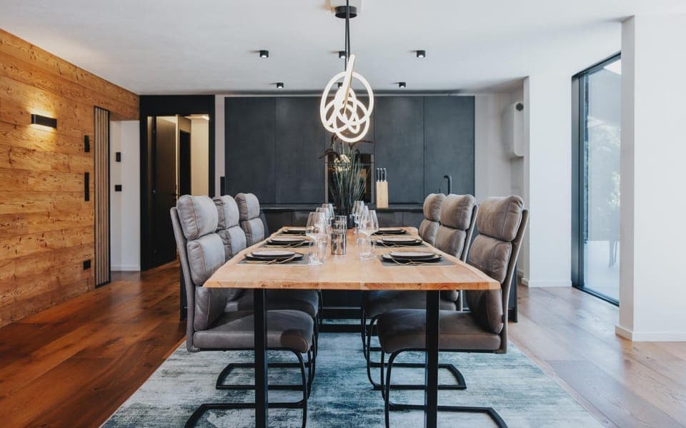 Seating area, Dining area, Food