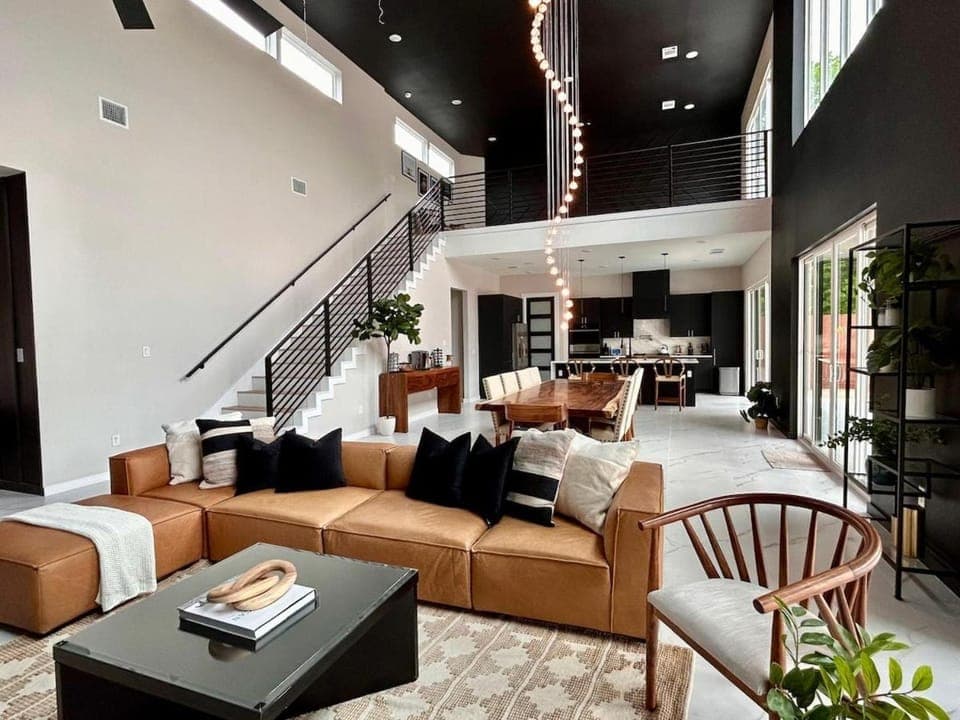 Living room, Seating area