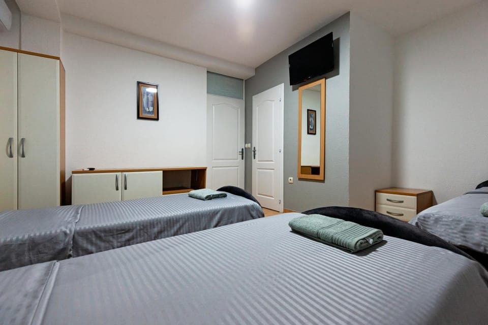 TV and multimedia, Photo of the whole room