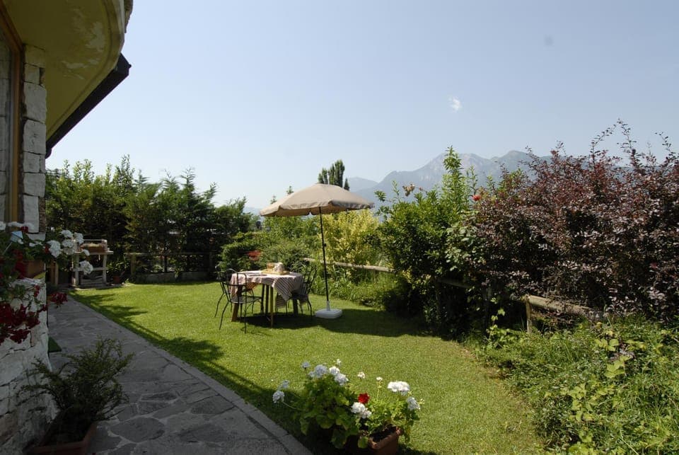 BBQ facilities, Garden, Mountain view, children, young children, older children