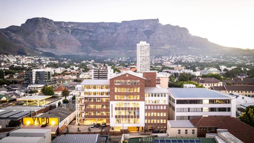 Property building, Facade/entrance, Bird's eye view, Landmark view, Mountain view