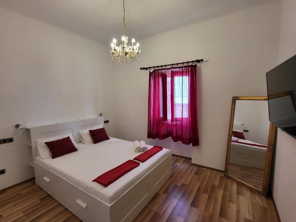 TV and multimedia, Bedroom, internet, internet, towels, air conditioner