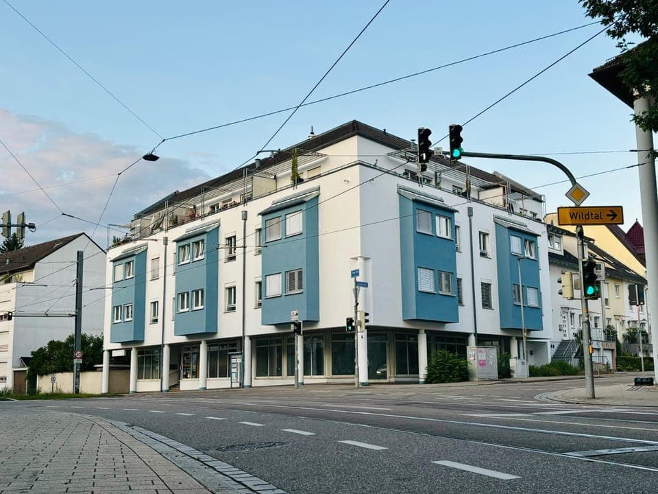 Property building, Neighbourhood, Street view, Location