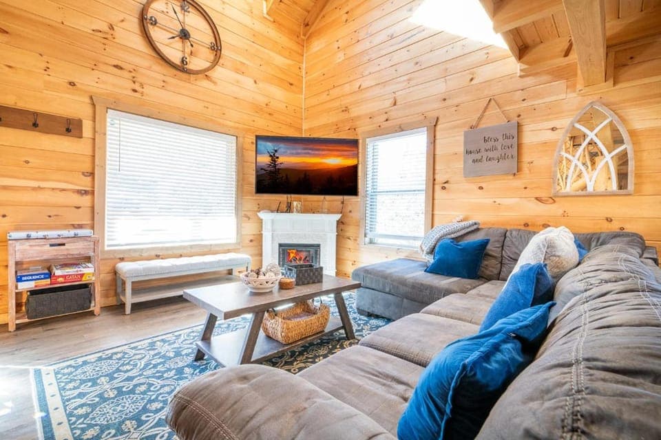 Cabin In The Mountains By Avada Properties Cabin in Pittman Center