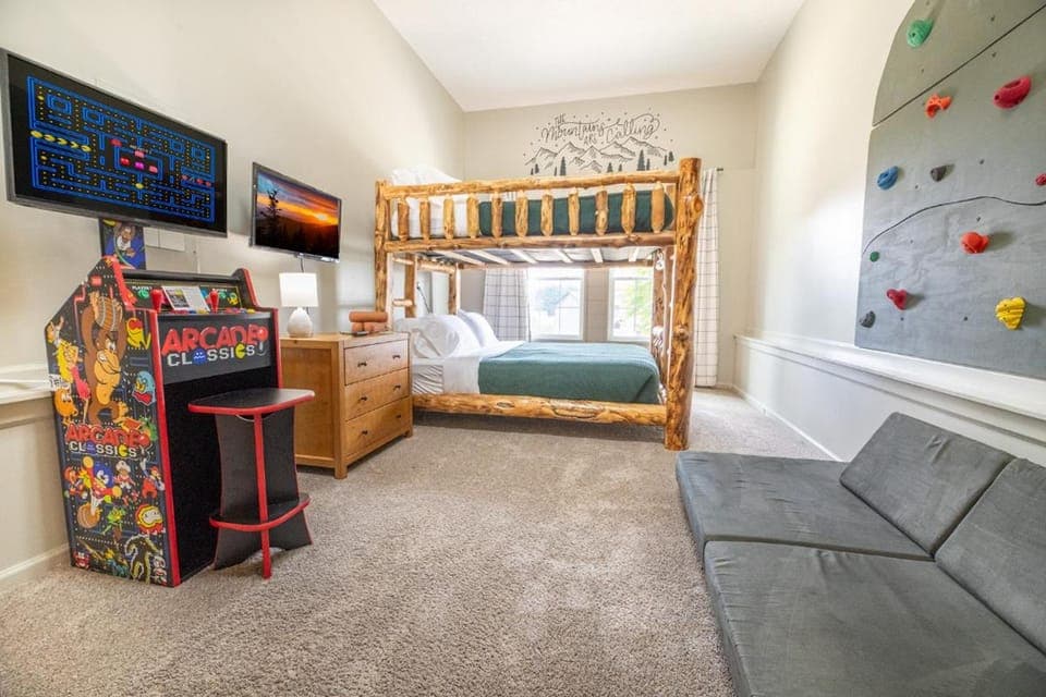 Dreaming Bear By Avada Properties House in Sevierville