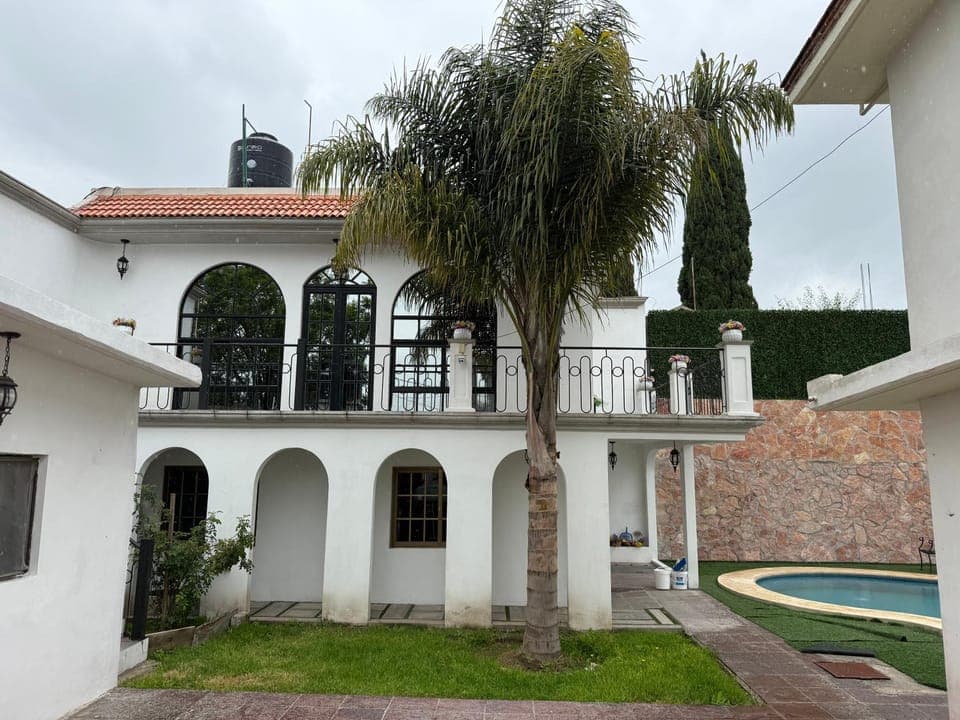 Property building, Garden, Garden view