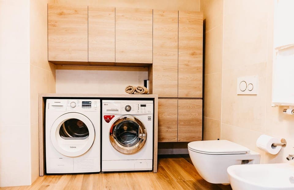 Toilet, Bathroom, washing machine, dryer