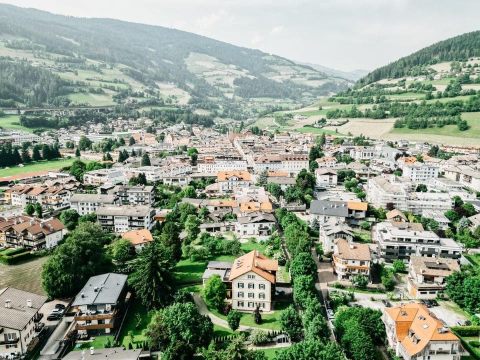 Neighbourhood, Natural landscape, Bird's eye view, City view