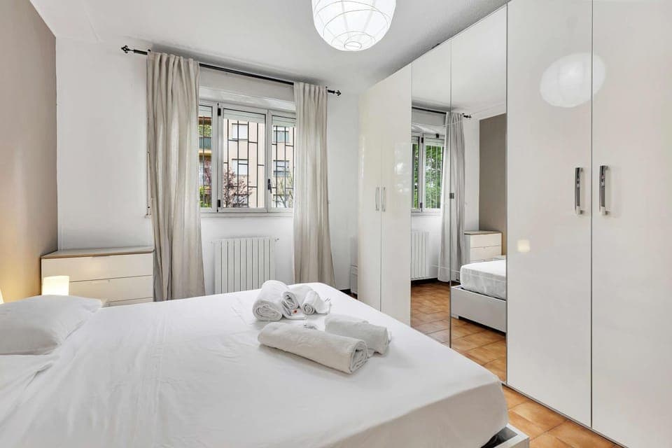 Bed, Bedroom, wardrobe