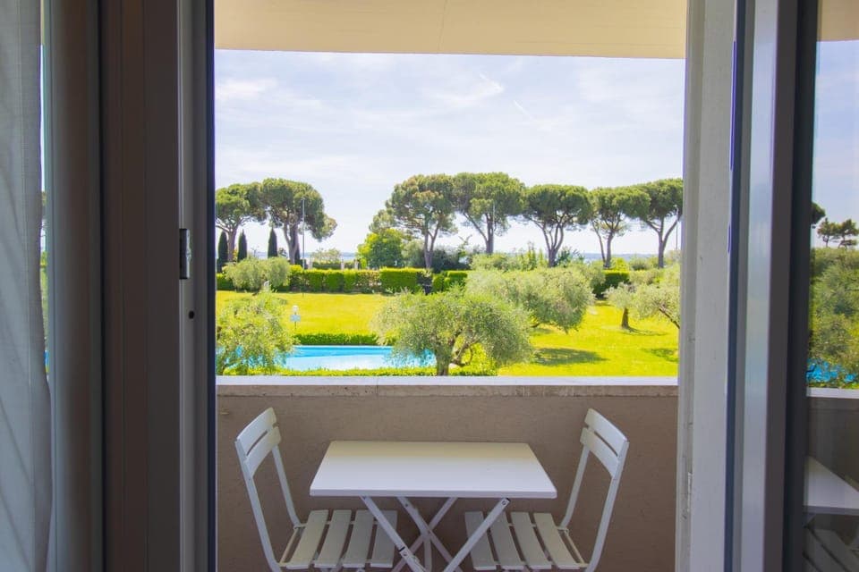 Patio, Day, Garden, View (from property/room), Balcony/Terrace, Garden view, Pool view, Swimming pool